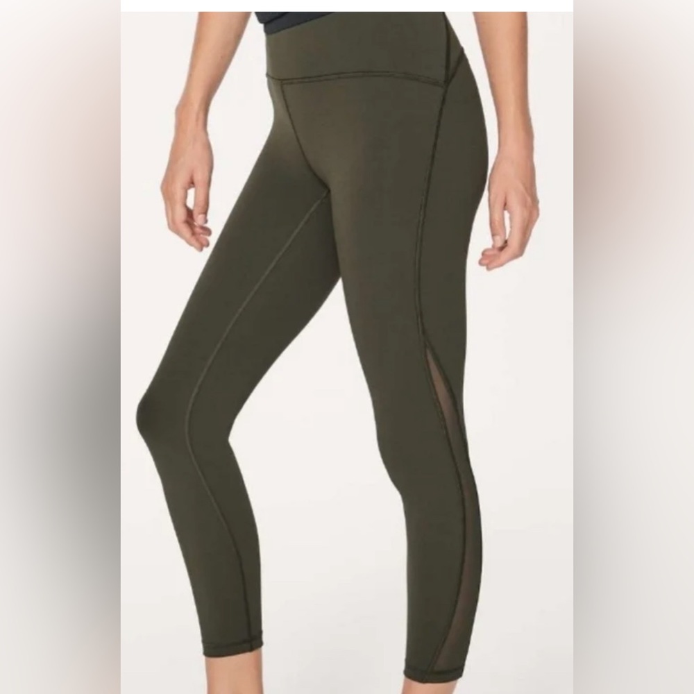 Lululemon Train Times, 7/8, 25 in , size 8
